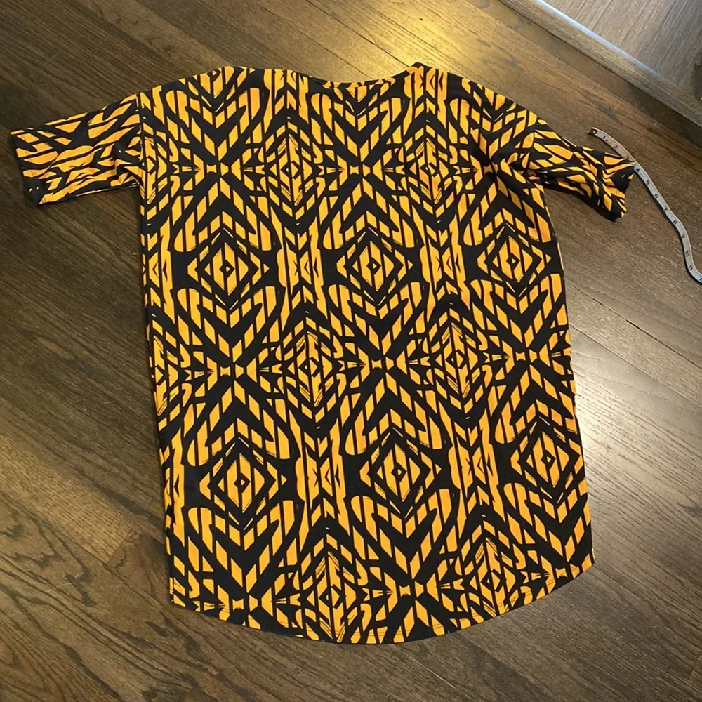 Lularoe Irma Geometric Orange Black New NWT Small S Shirt Tunic